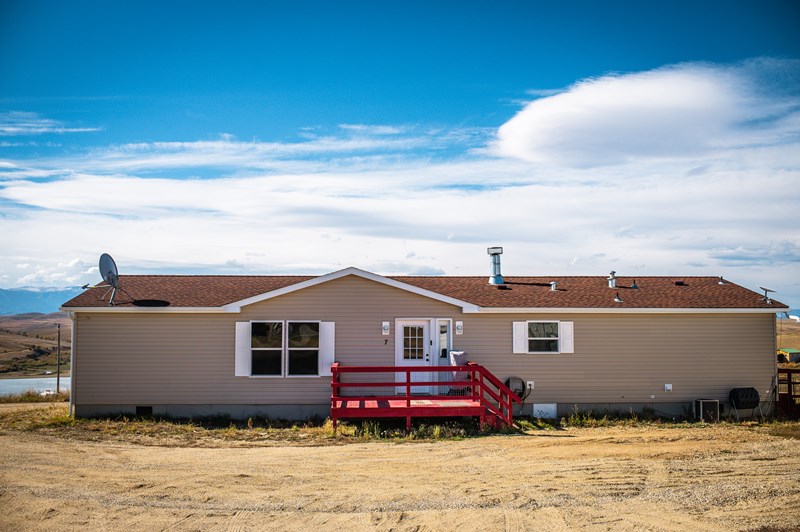 7 Lakeview Drive, Roberts, MONTANA 59070, 3 Bedrooms Bedrooms, 8 Rooms Rooms,2 BathroomsBathrooms,Manufactured,For Sale,Lakeview Drive,113803